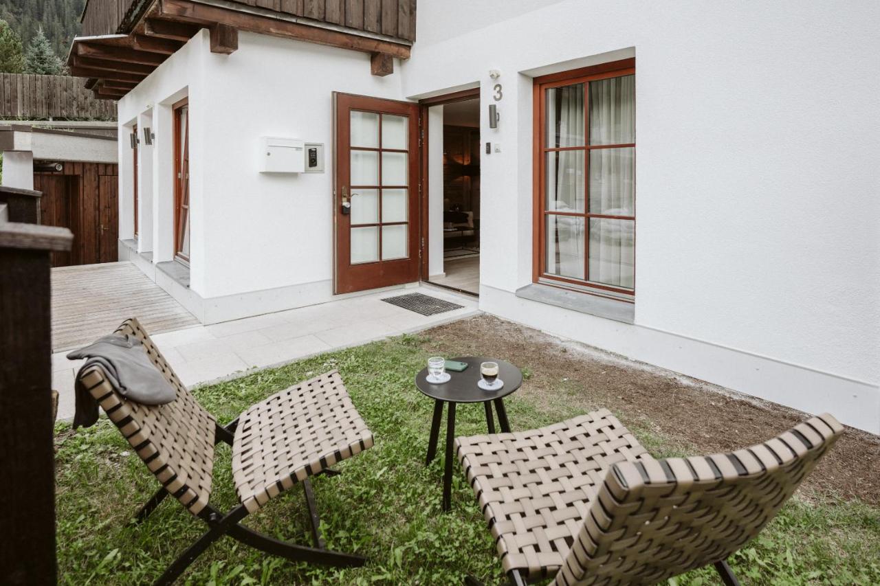 StAnton Vibes - B&B