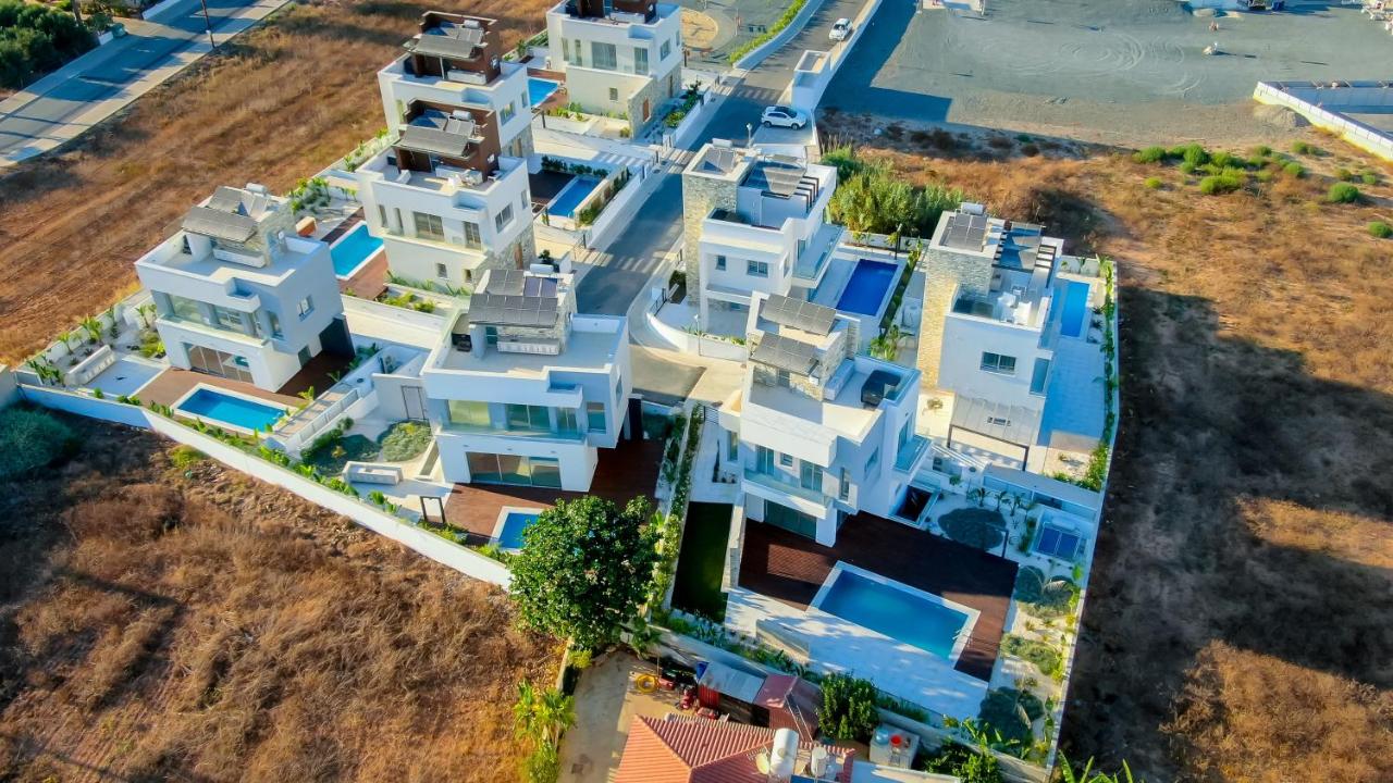 City Napa Seaview Villas - Villa 2 - B&B