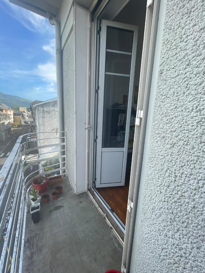 Appartement - Spacieux entre ville et nature ! - Bed and Breakfast Lourdes