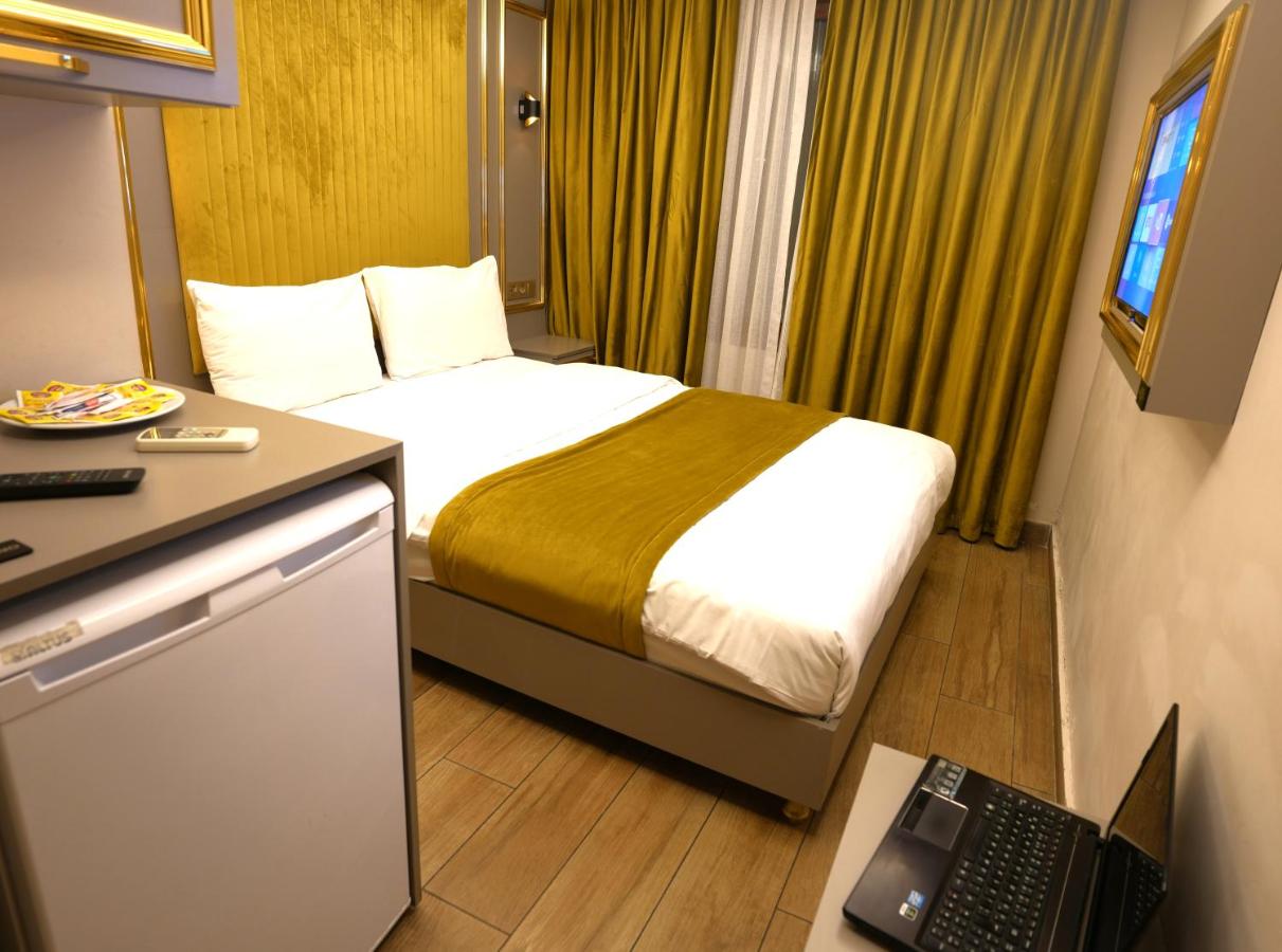 Double Room with Patio