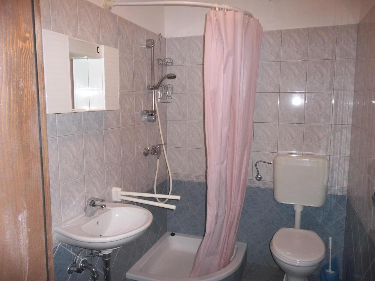 Apartment Car - B&B Umago