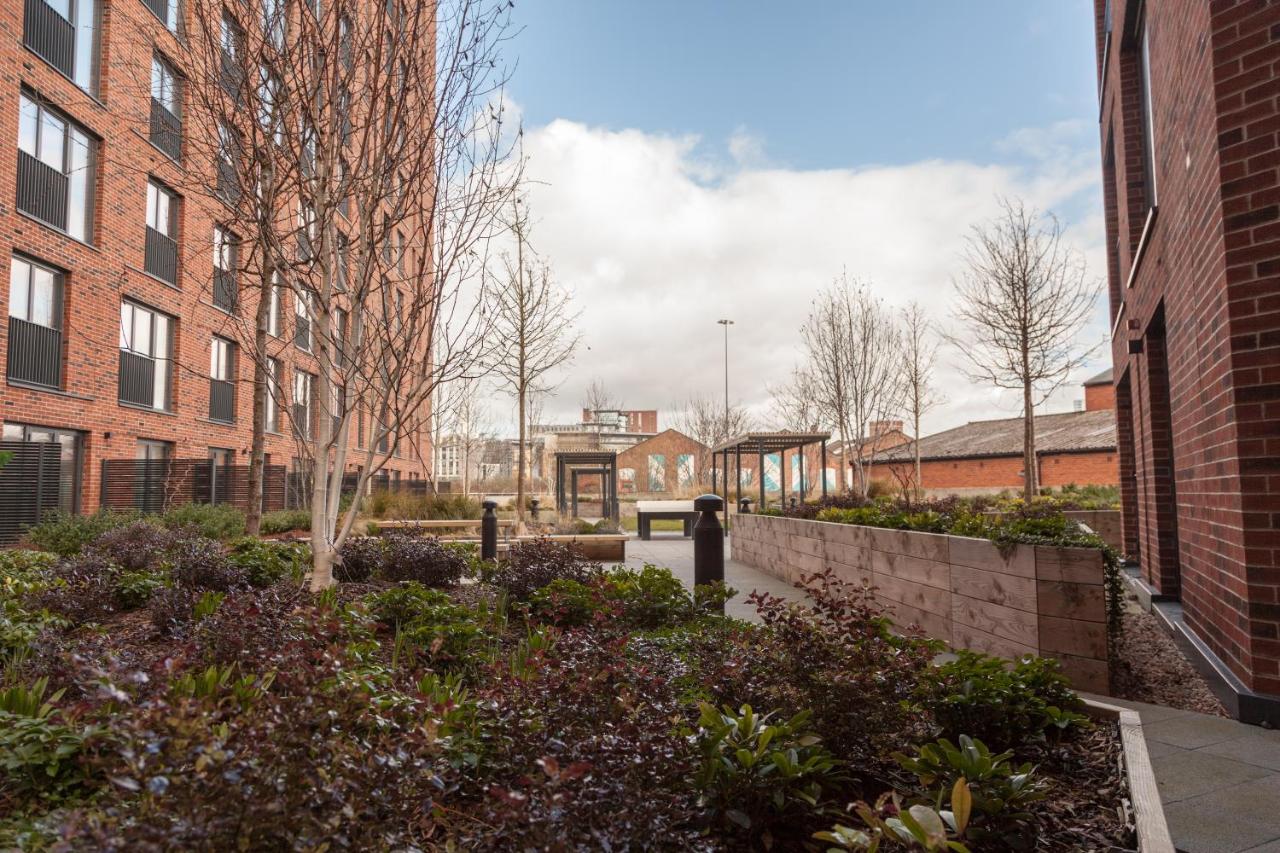 Springwell Gardens Apartments Near Leeds Station & City Centre - B&B