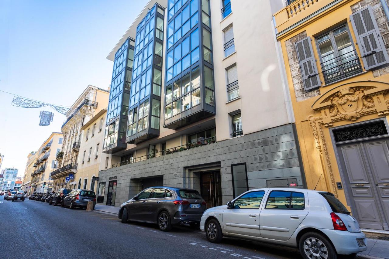 Jardin Wilson AP4455 by RIVIERA HOLIDAY HOMES - Chambres d’hôtes Nice