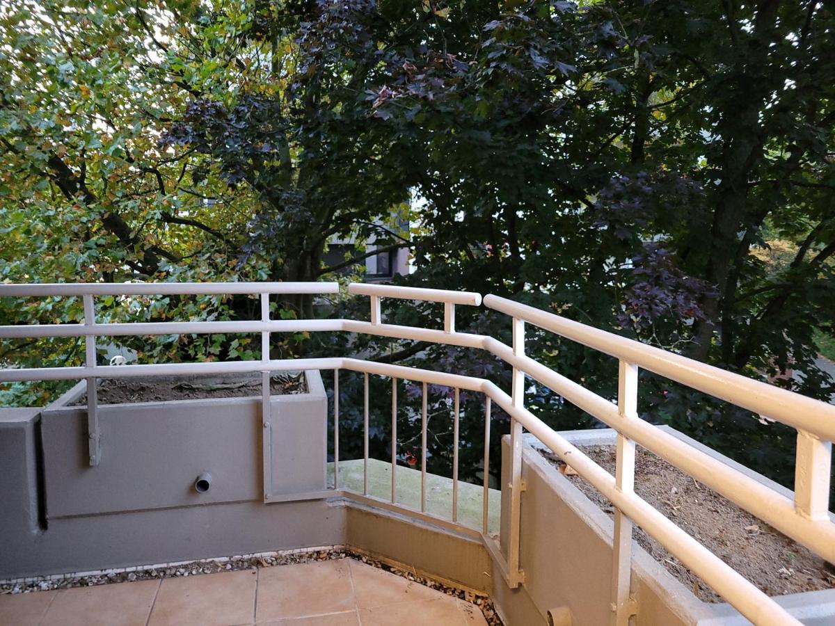 2 Zimmer, 4 Person, Balkon - B&B Essen