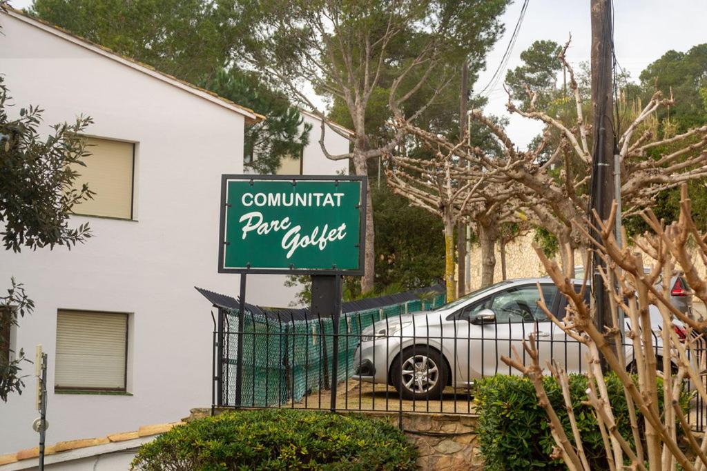 Parc Golfet - Apartamento para 3 con WiFi, AC y Piscina - B&B