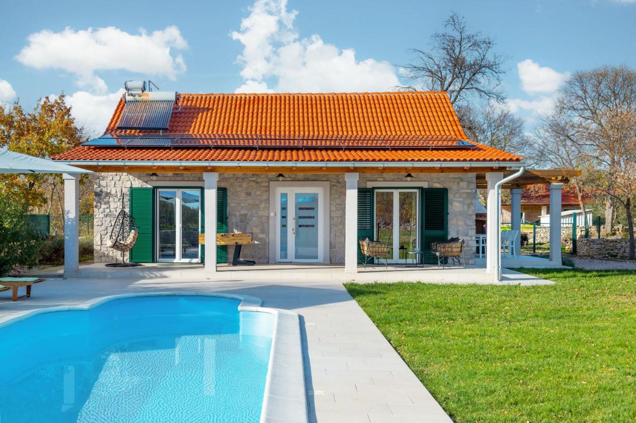 Villa Bajadera - B&B Puljane