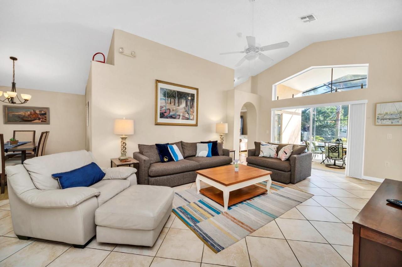 Indian Creek 3.5 miles from Disney - B&B Orlando