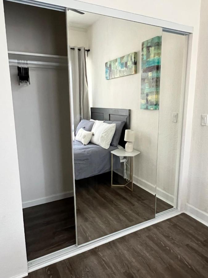 One-Bedroom Apartment - Non-Smoking