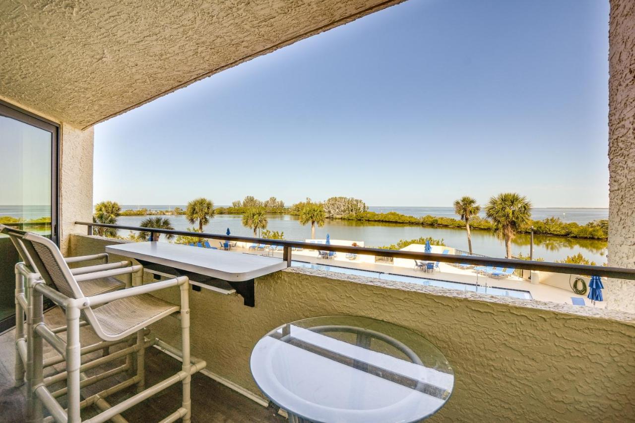 Pool Access and Waterfront Balcony Hudson Condo! - B&B Hudson