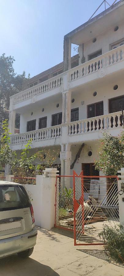 Kalp-Taru PG House - B&B Varanasi