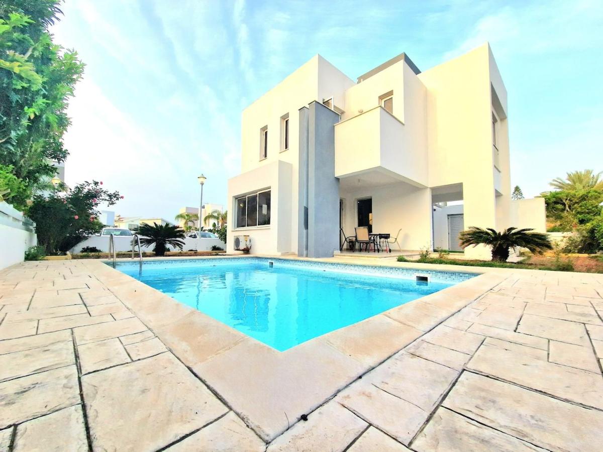 Luxury Villa Azure - B&B