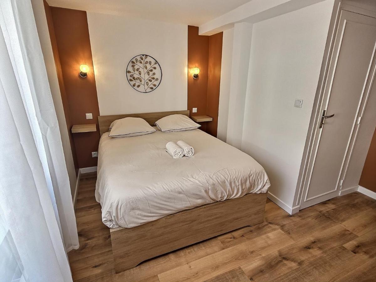 Maisonette Cozy, Neuf, Centre-ville, Wifi - B&B