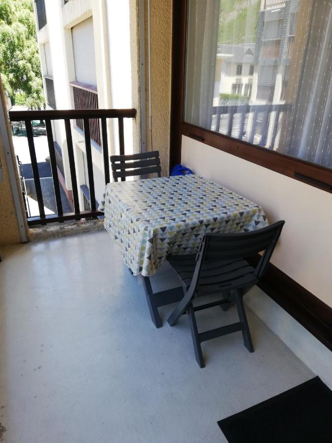 Appartement avec balcon au centre de Saint-Lary - B&B Saint-Lary-Soulan