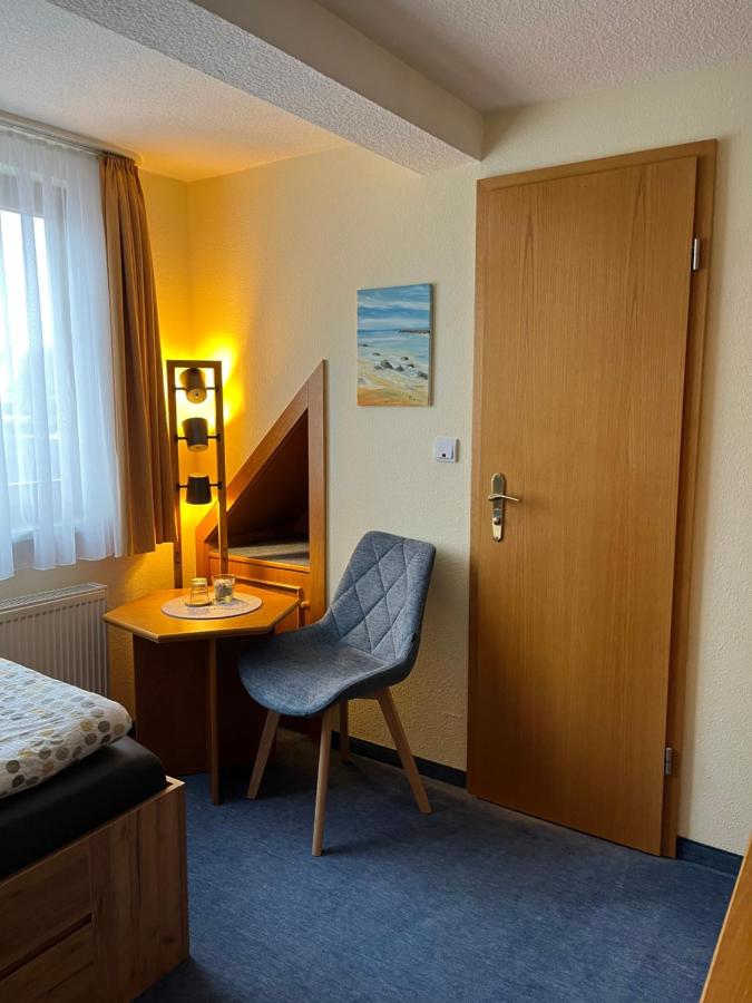 Single Room with Shower Nr. 22