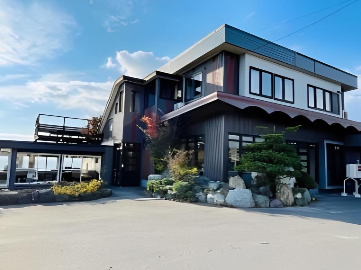Moonbay Beach Villa - Ferienwohnung Rokkōdai