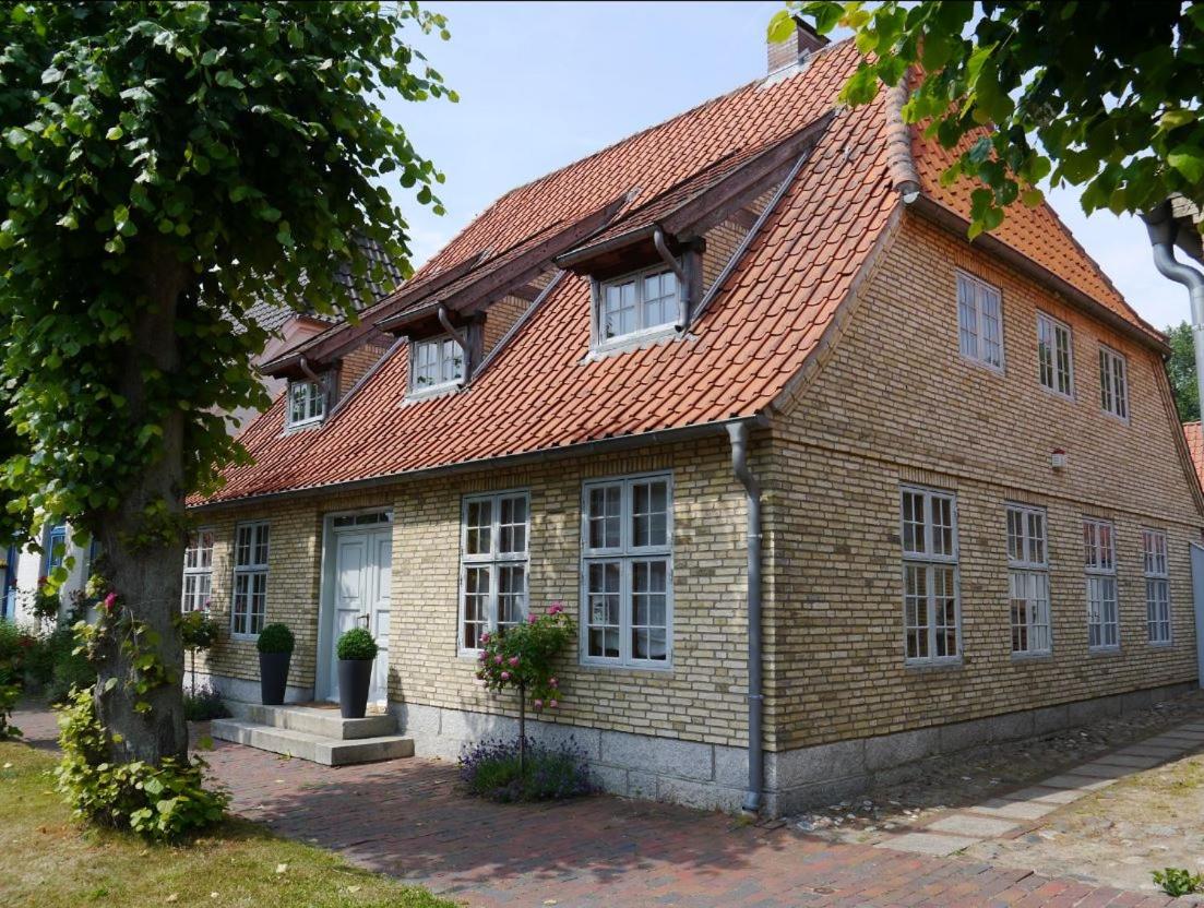 Skyerne - Lütt Arnis - B&B