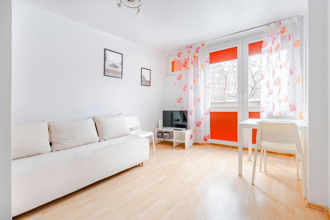 Grzybowska str Apt City center - B&B