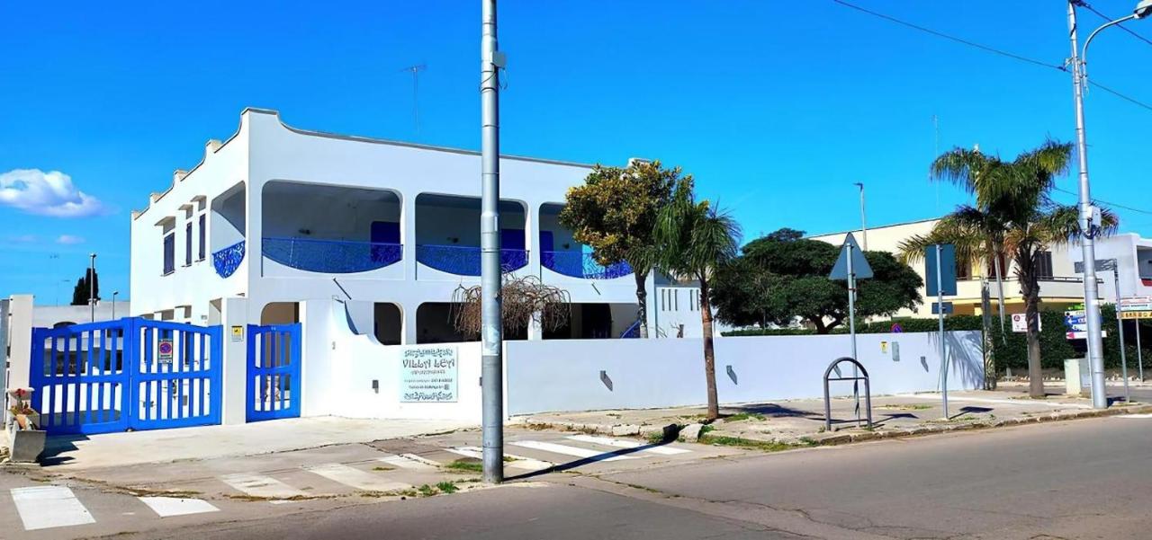 Villa Lea - Apartments Torre dell'Orso - B&B