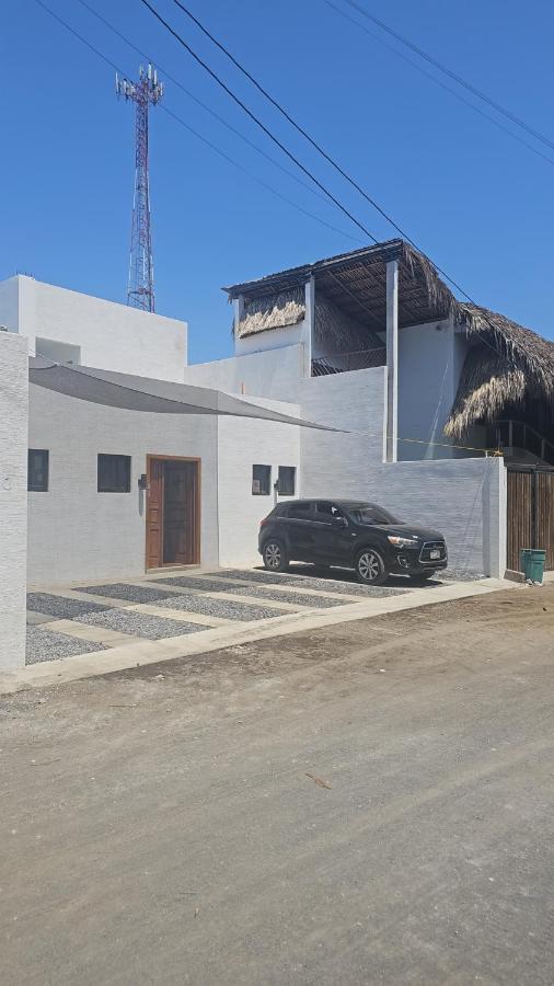 Casa Paradise, El Paredon - B&B