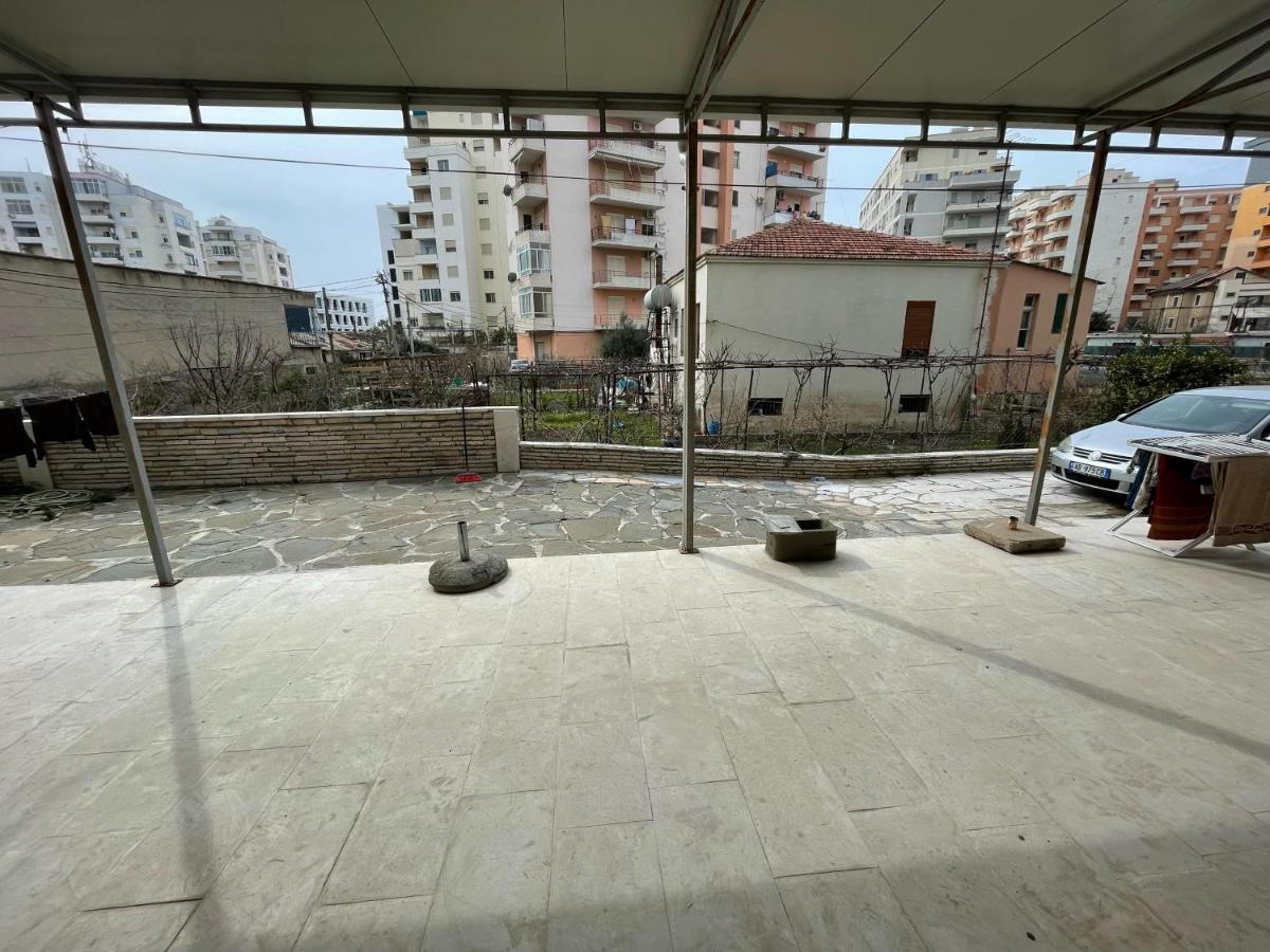 Lungomare Apartment - B&B Valona