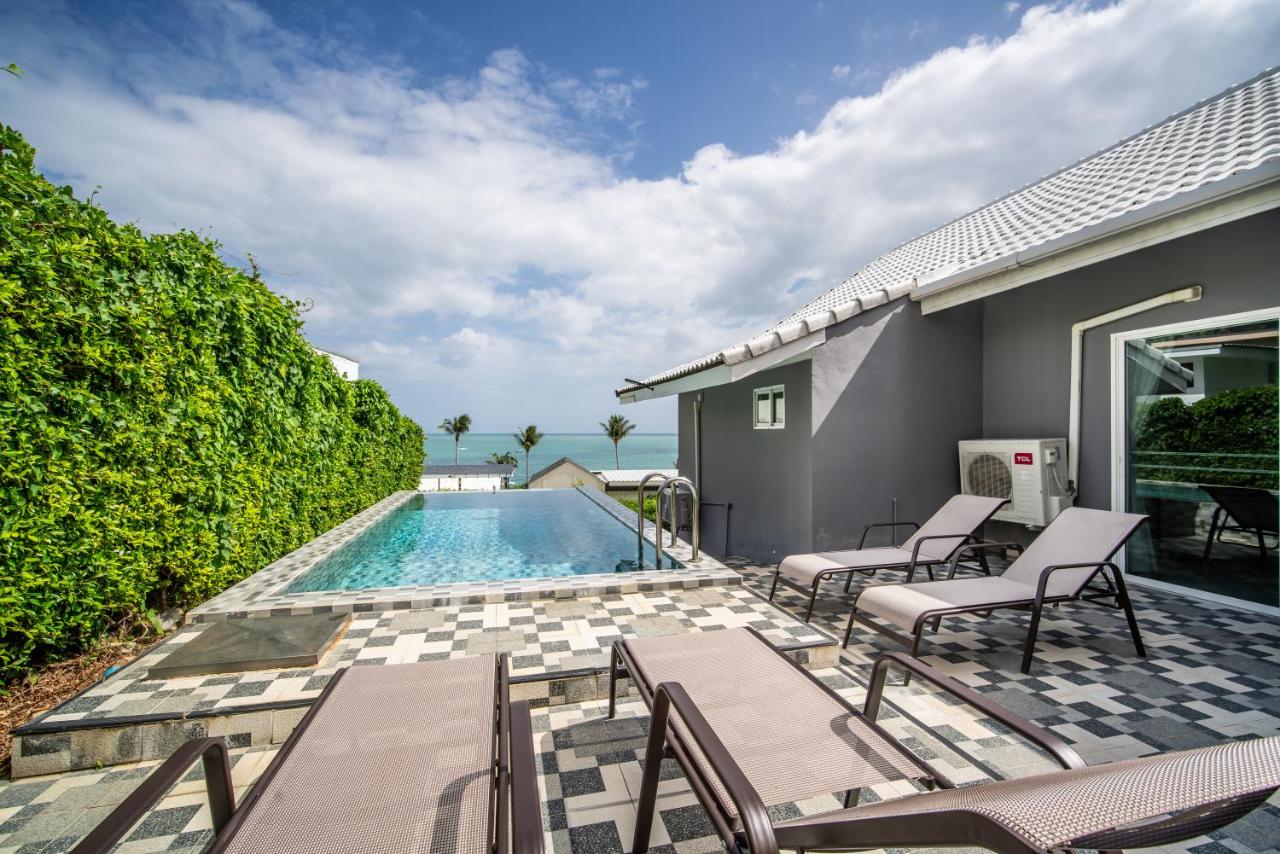 Villa Deluxe