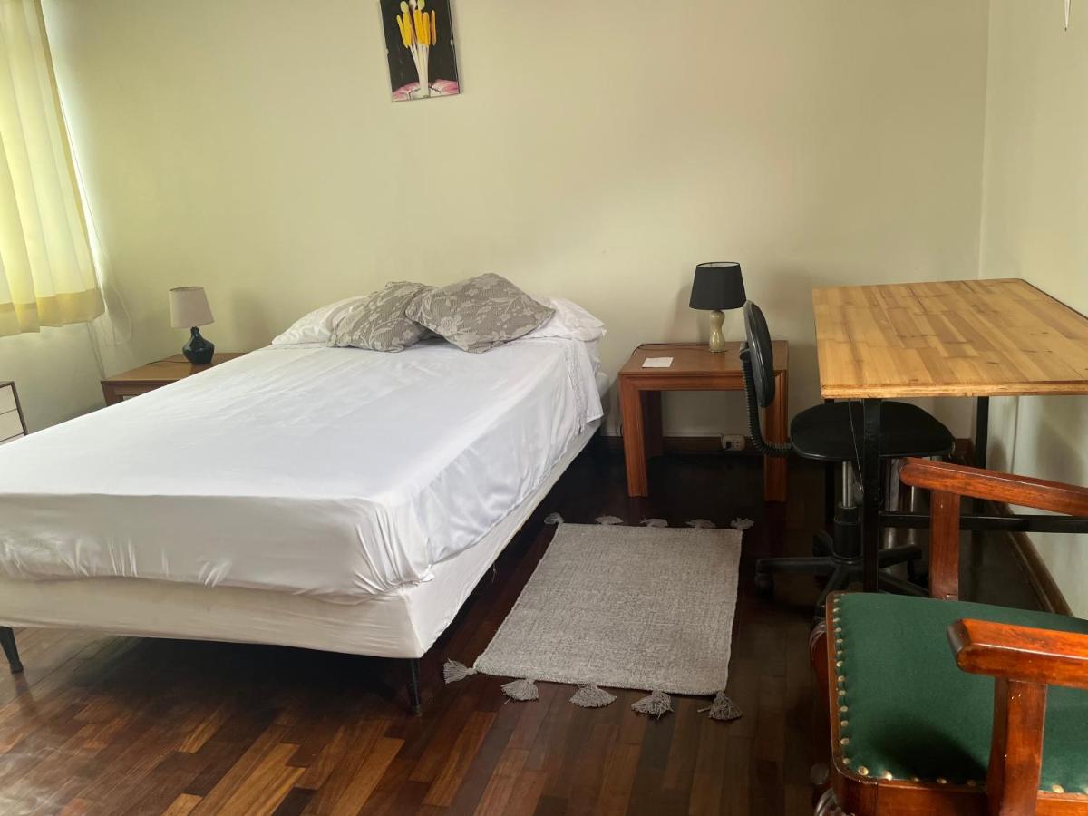 HOMESTAY Yas & Jay - B&B