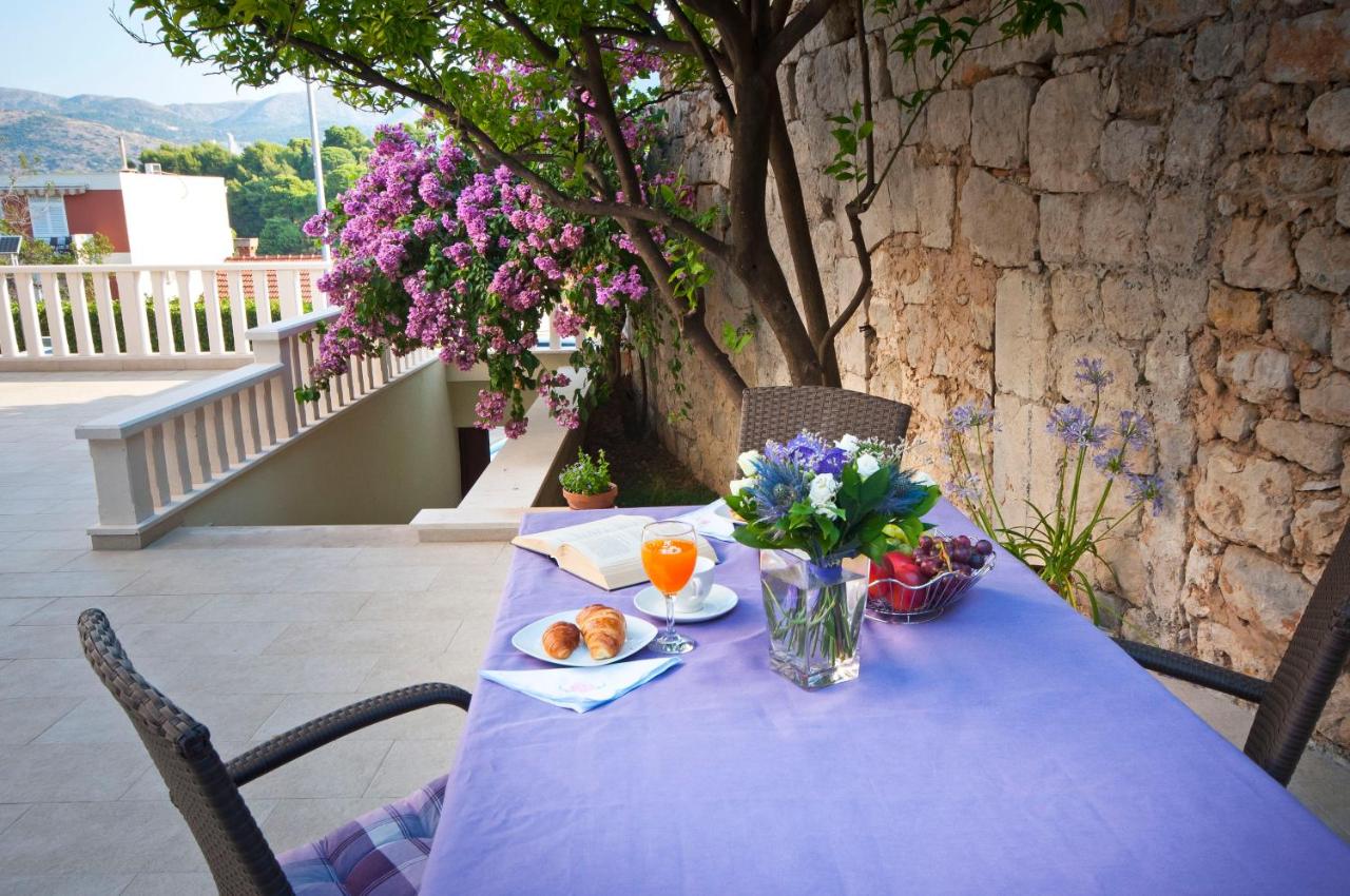 Superior One-Bedroom Apartment with Balcony