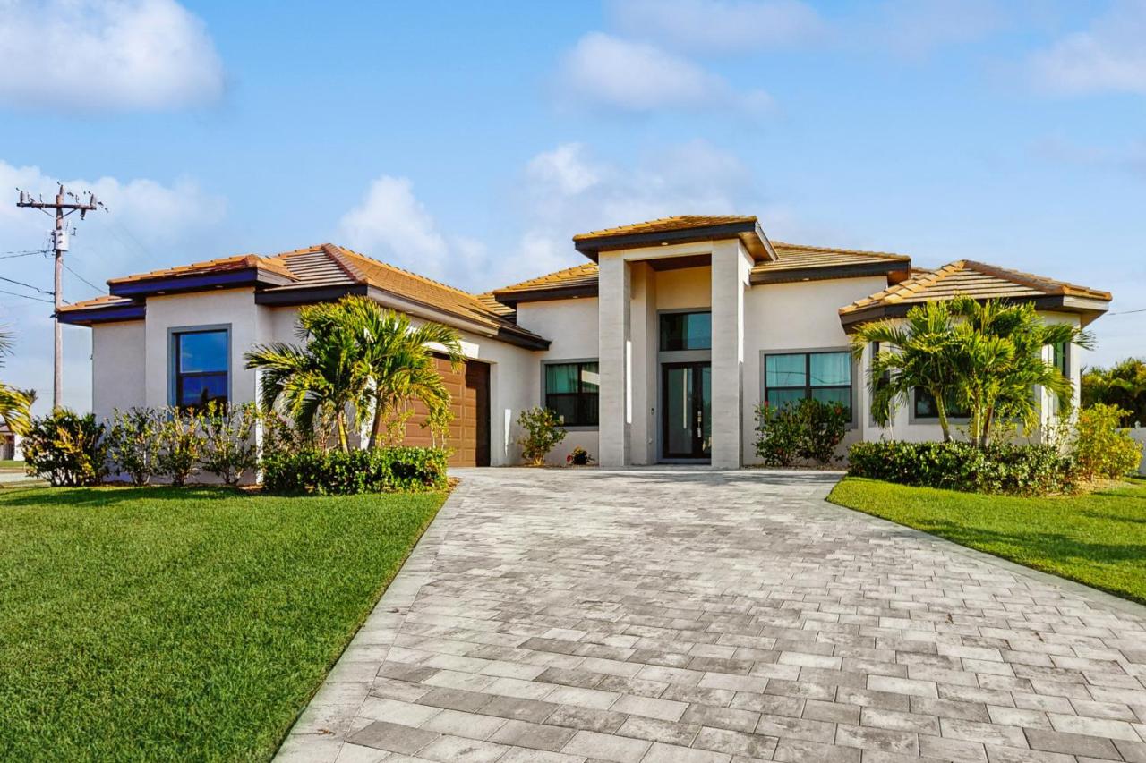 Four bedroom holiday home