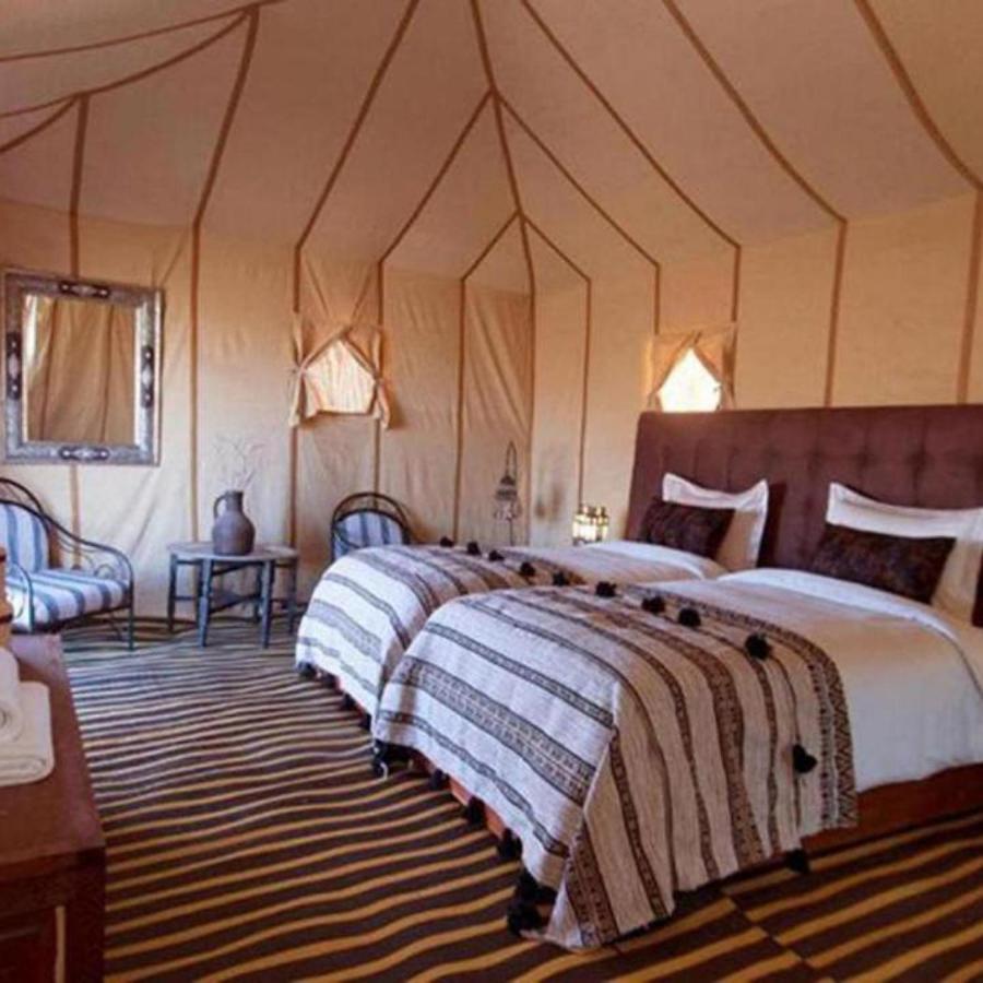 Deluxe Zelt mit Doppelbett