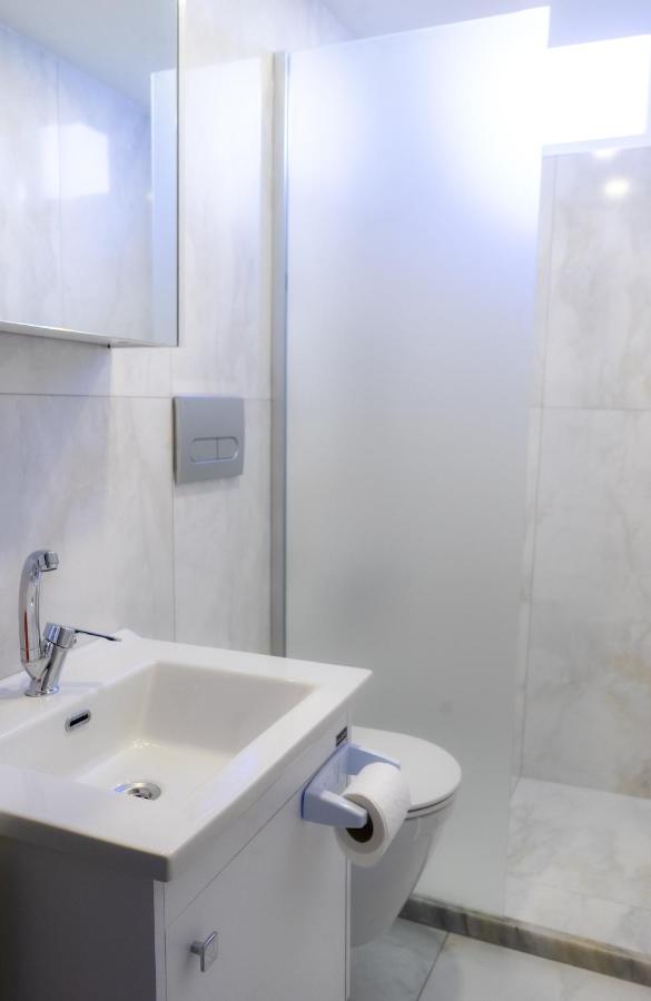 Beyaz Konak Pansiyon 1 - Bed and Breakfast
