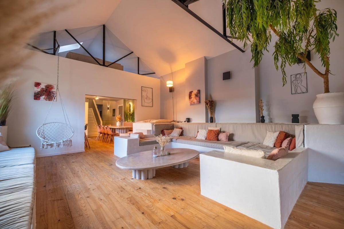 Le Loft Triplex 200M2 avec billard au centre-ville - B&B Épernay
