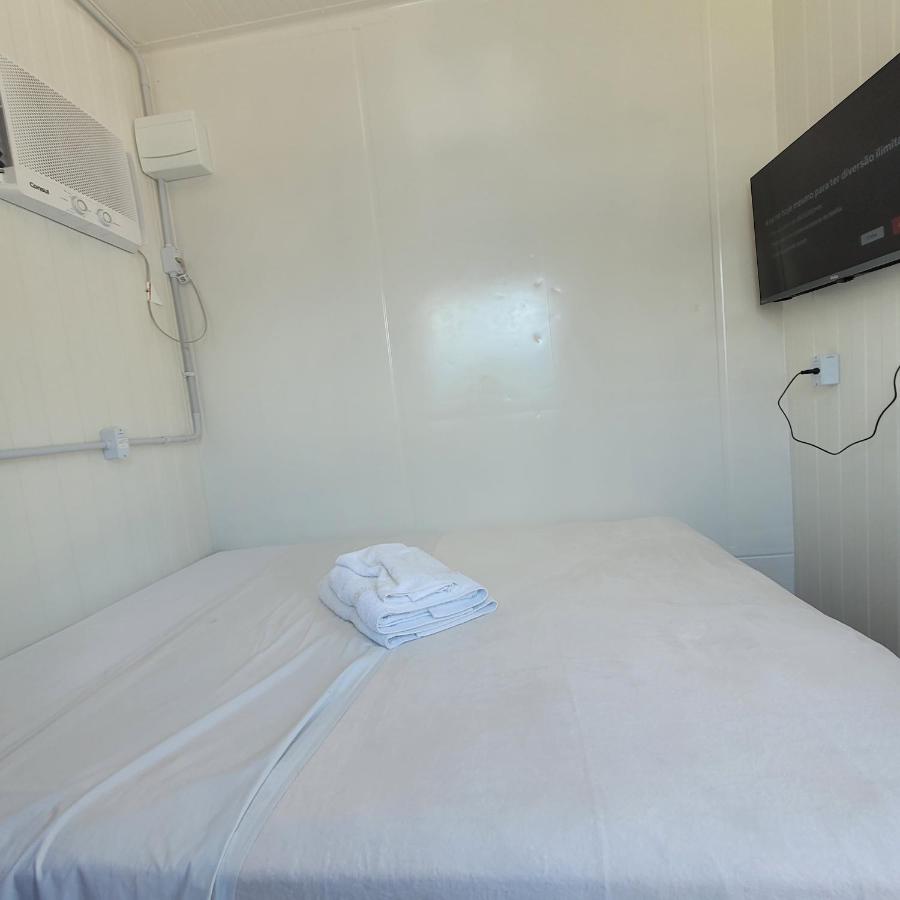 Quitinete Container 2 - Pântano do Sul - Chambres d’hôtes Florianópolis