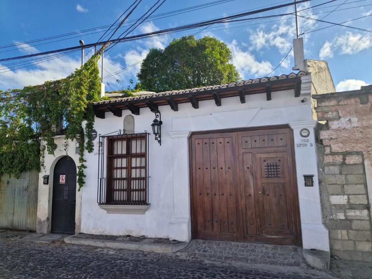 Beautiful colonial apartment Casita Ameyali - Chambres d’hôtes Antigua Guatemala