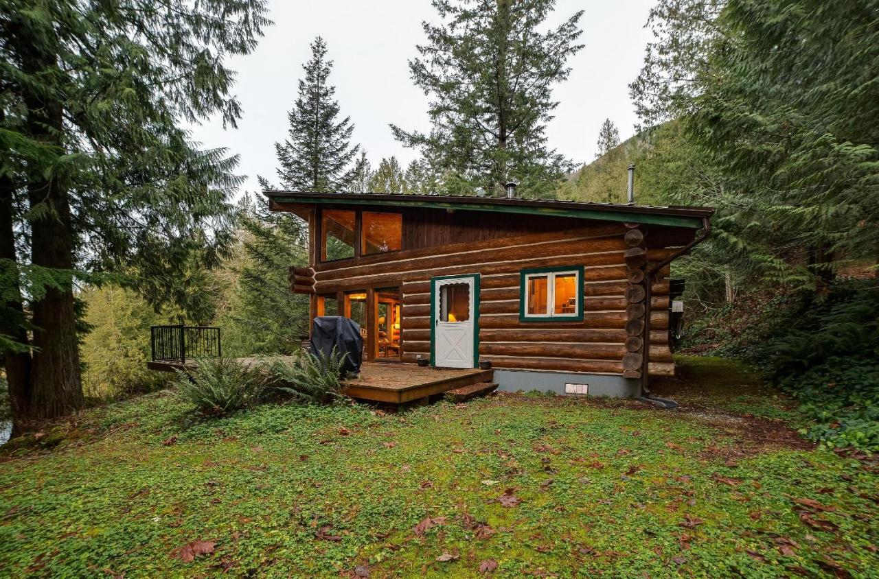 Silver Lake Cabin #97 - Lakeside - Dock - Pets Ok - B&B
