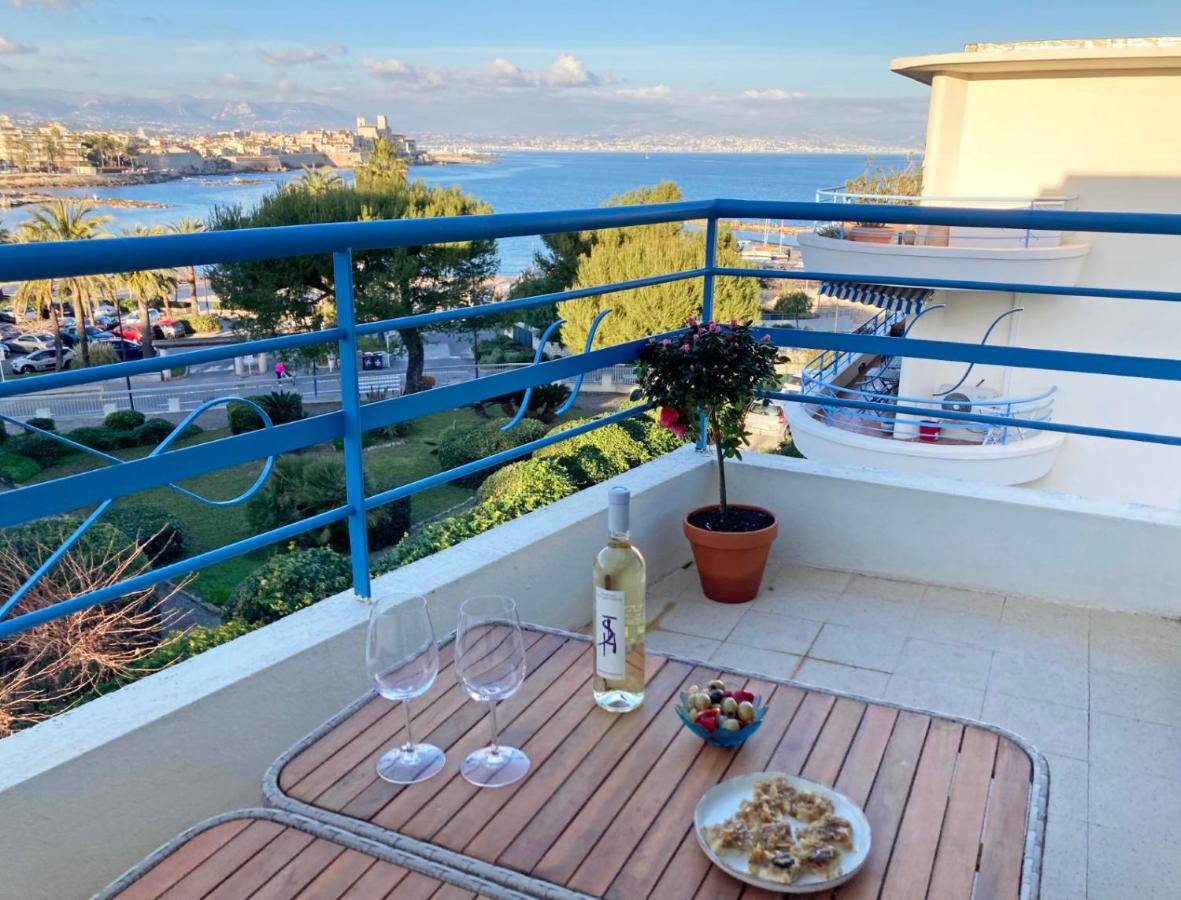 Oasis 2-rooms flat with panoramic sea view - 3rd floor NO elevator - Chambres d’hôtes