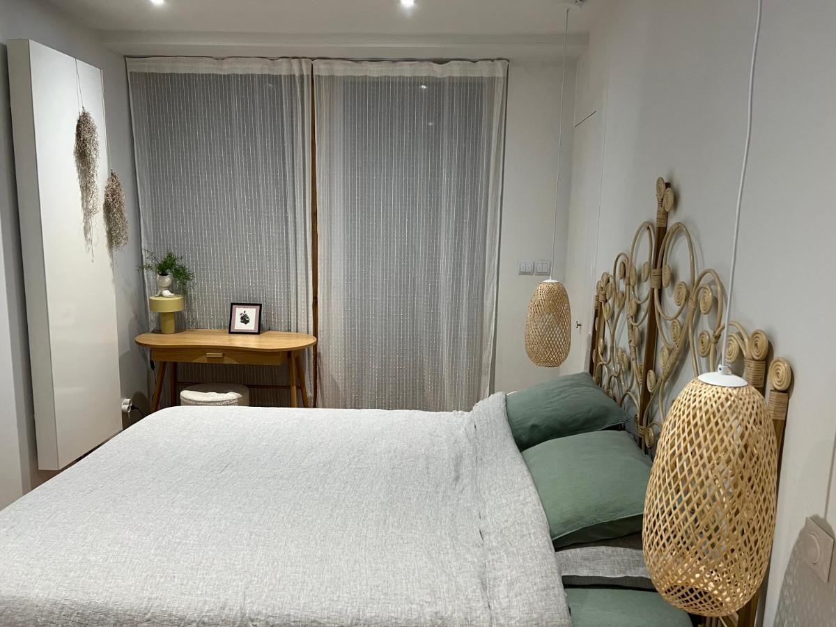 Double Room with Private External Bathroom