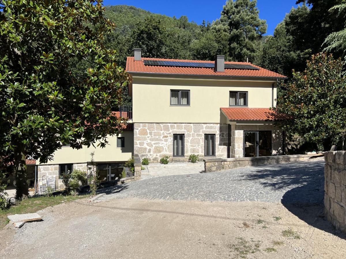 Quinta das Varcandas Gerês Apartamento 3 by Gerês Casas - B&B