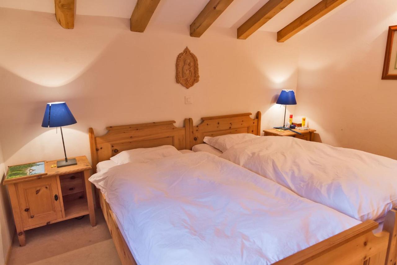 Chalet Gulas - La Punt-Chamues-ch - B&B La Punt Chamues-ch