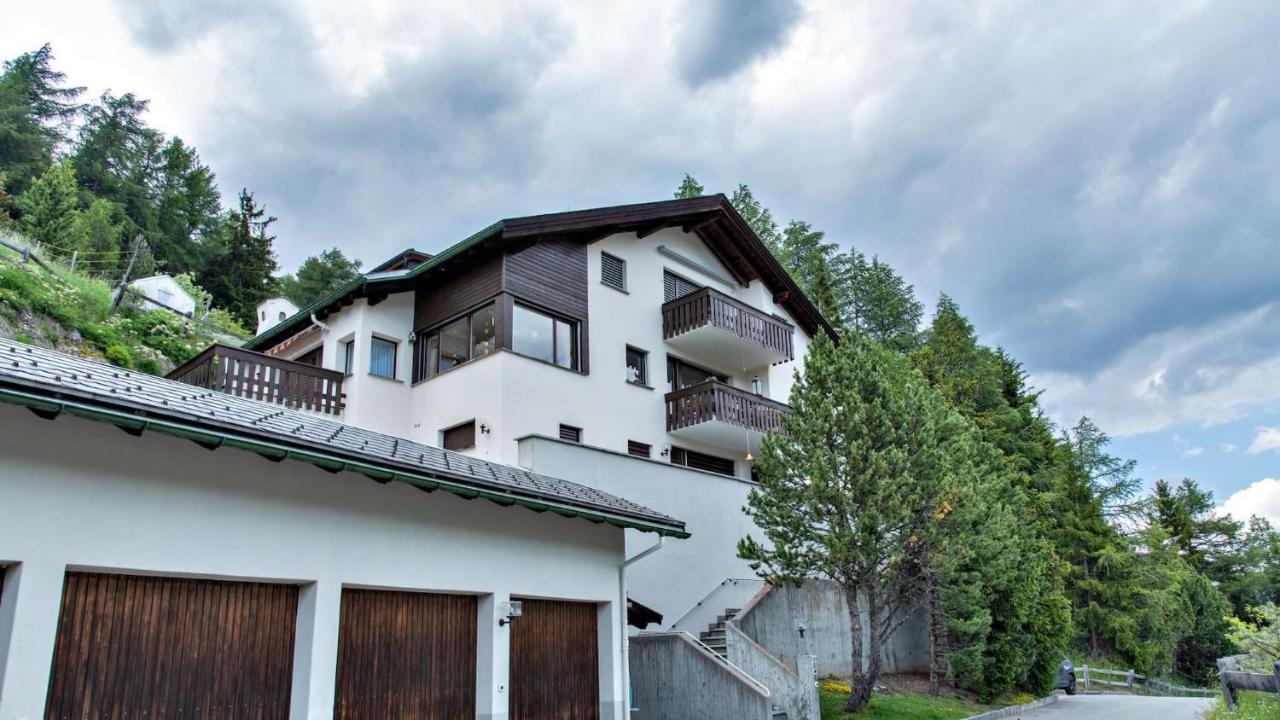 Chesa Flurigna - Zuoz - B&B