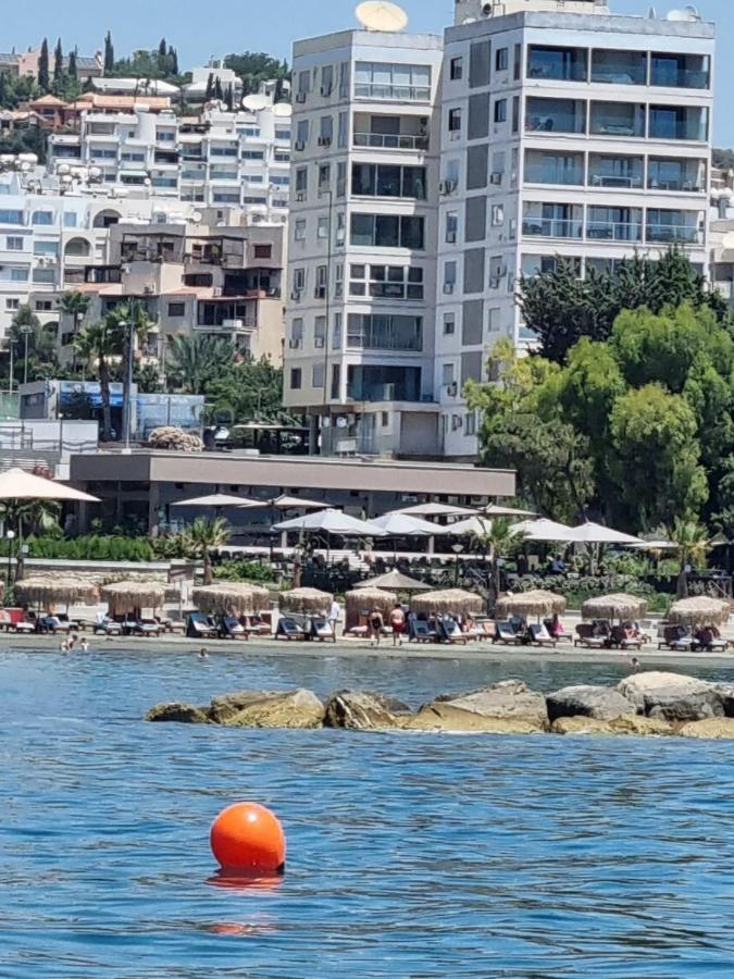 Deluxe Seafront - 2 Bed - B&B Limassol