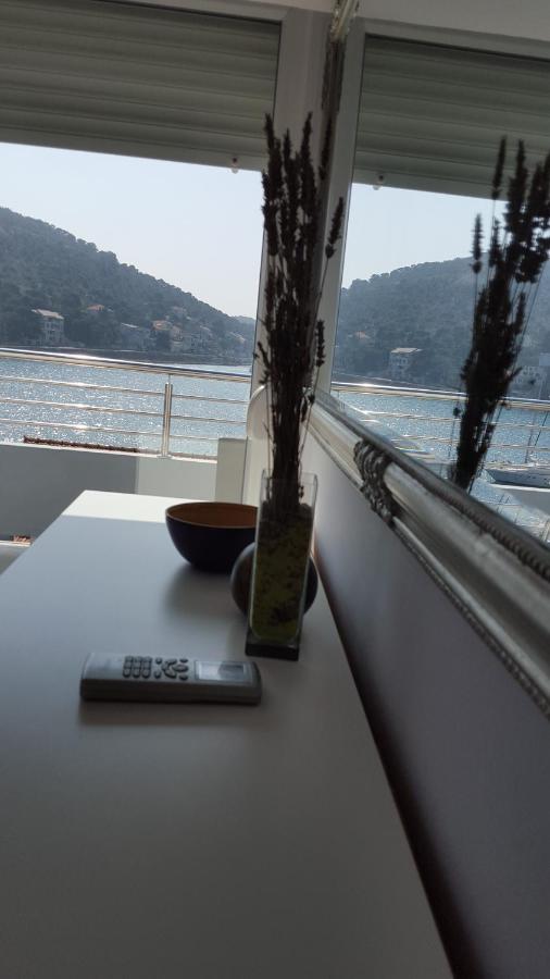 Penthouse met 1 Slaapkamer en Uitzicht op Zee