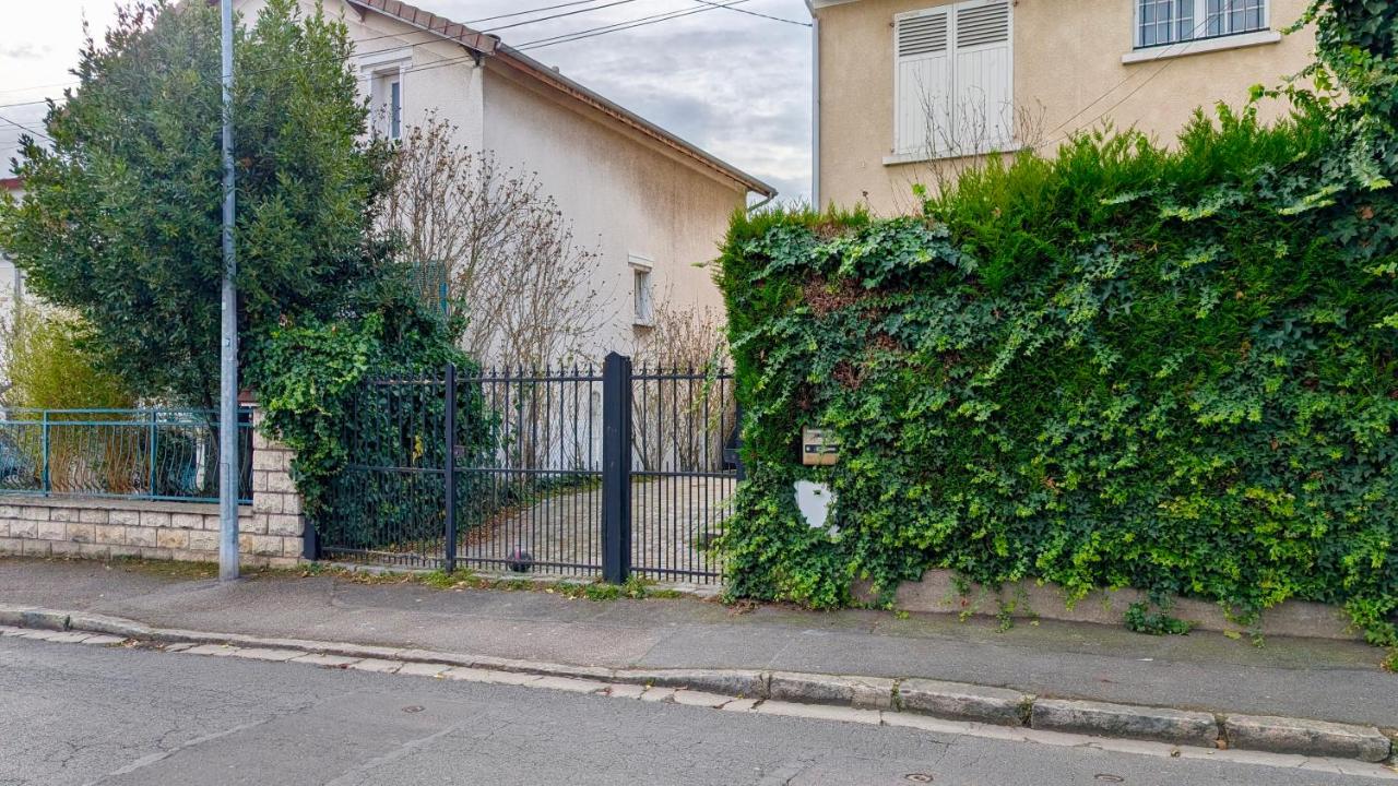 Azur, paris et stade de France - B&B