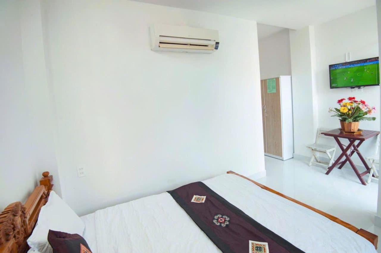 King Room with Balcony