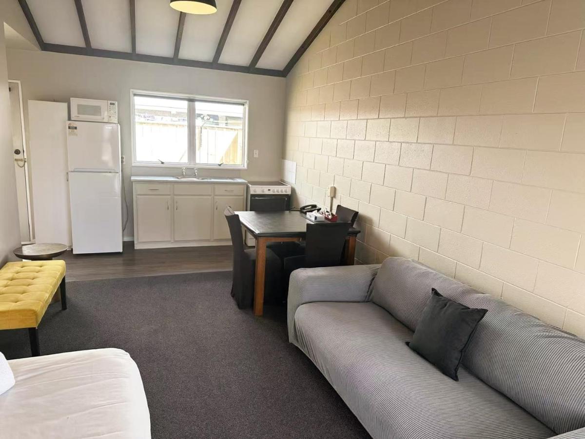 Junior Suite with Garden View