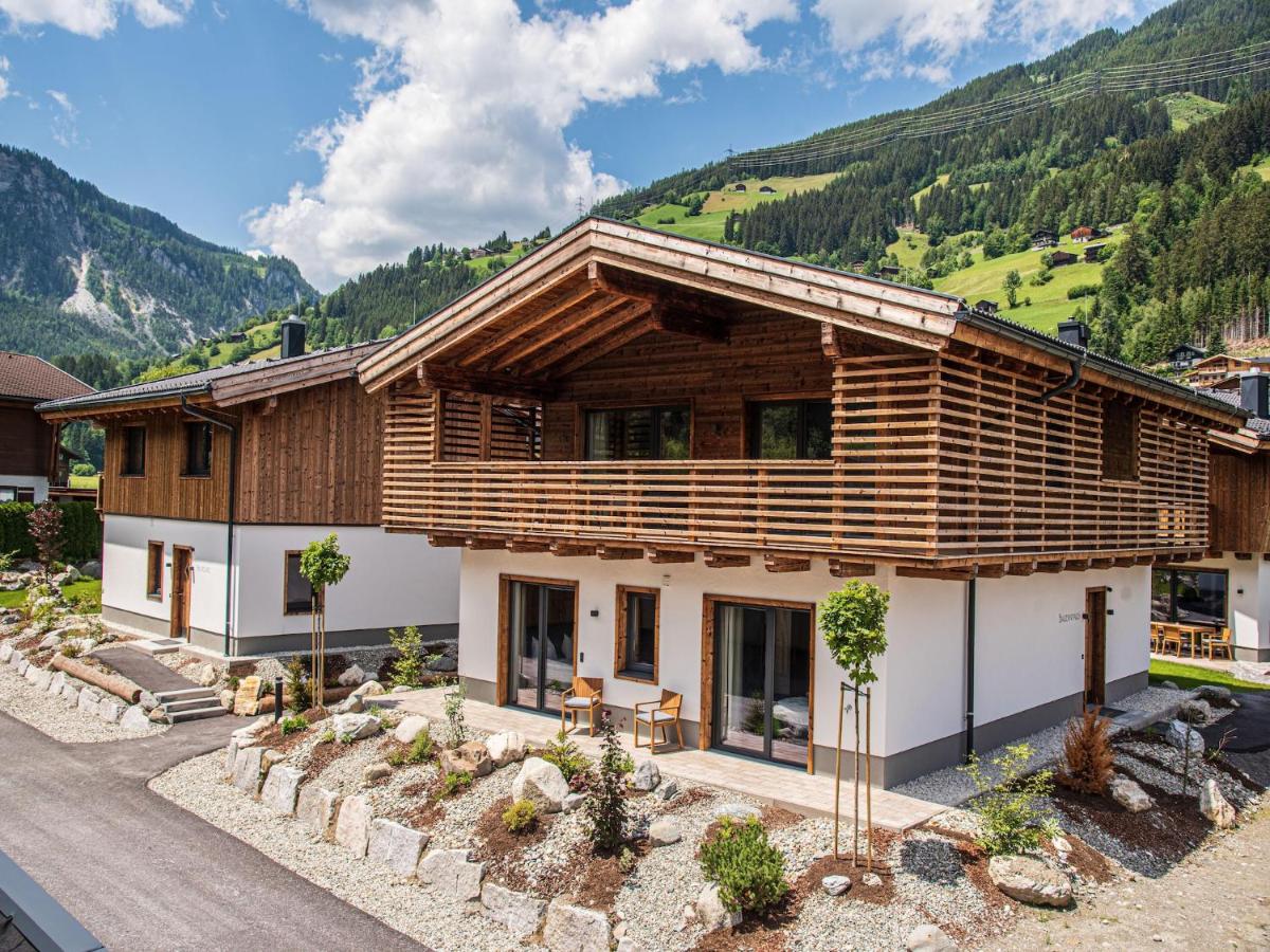 Five-Bedroom Holiday Home