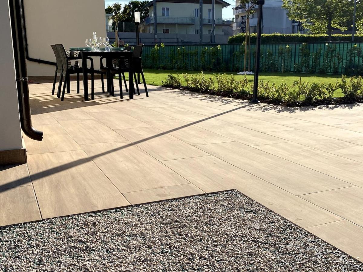 Appartamento con Giardino indipendente 250 mt dal mare - B&B Riccione