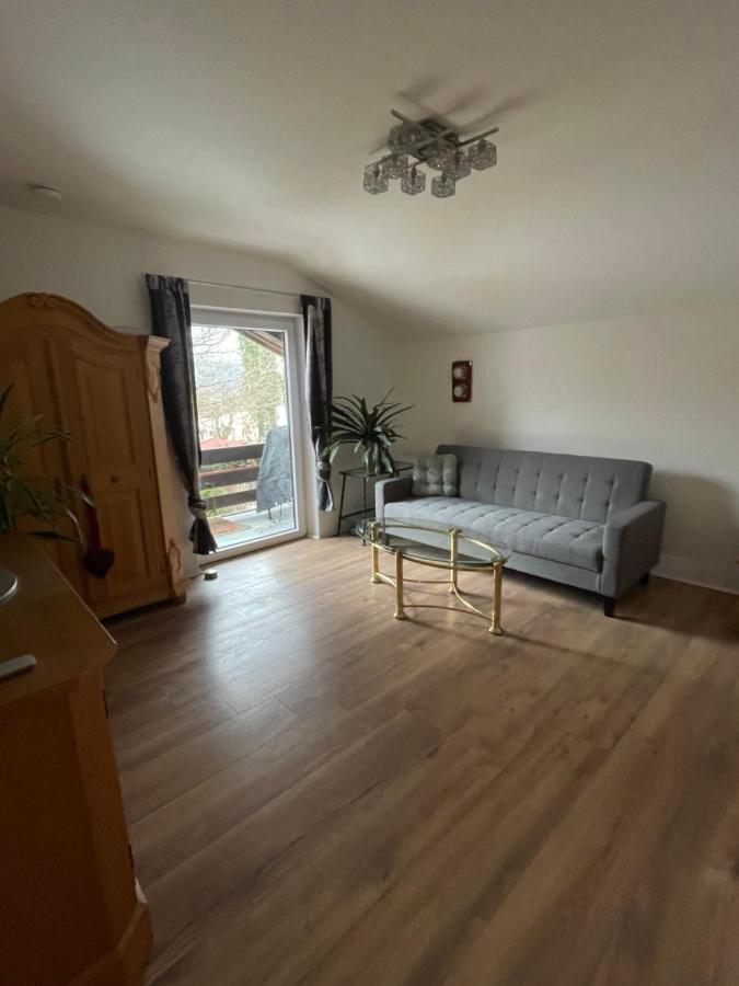 Alpen-Stadt Idylle - Ferienwohnung