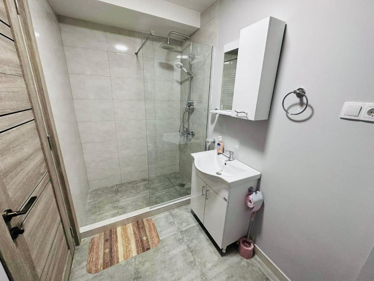 Gudauri Twins Beauty 239 - B&B