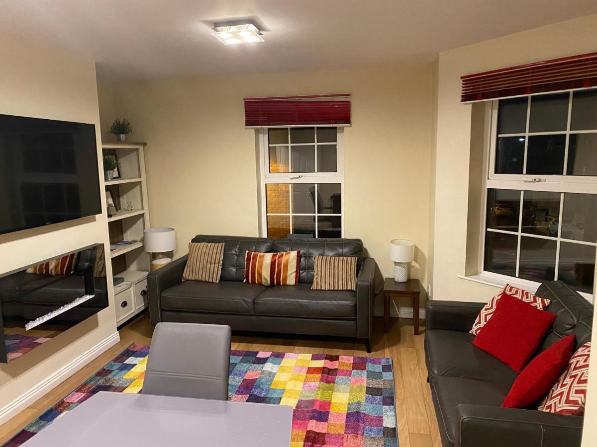 4 bed Duplex Apartment, Belfast - Chambres d’hôtes