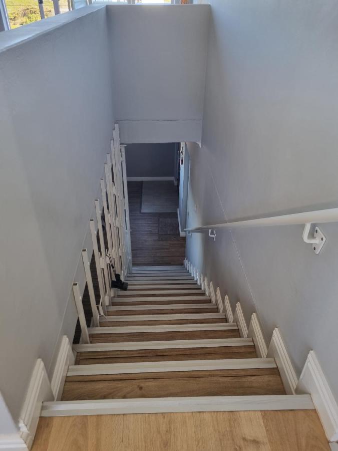 OceansCrest Seaview Apartment - B&B